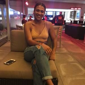 Meet your Posher, Sasha